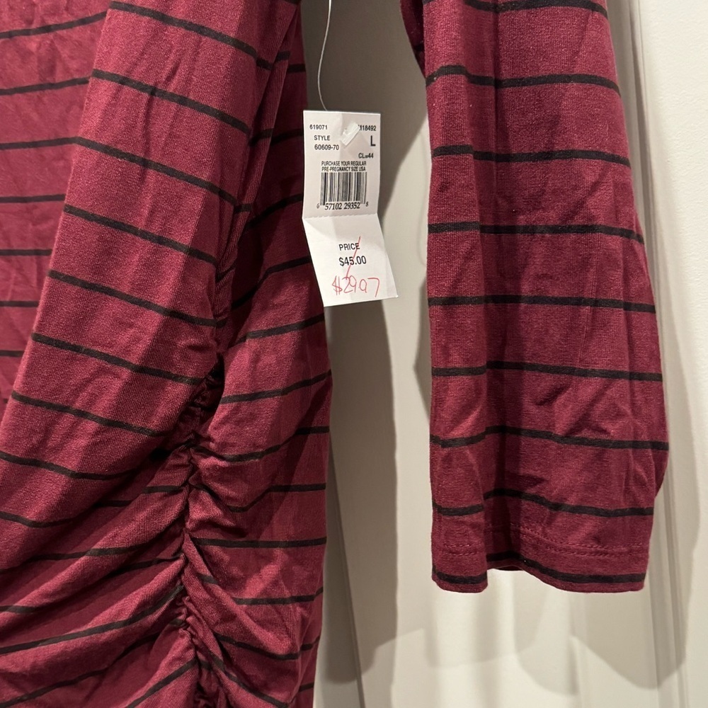 Pea in the Pod shirt maternity 3/4 sleeve stripe tunic, ruching maroon and black - Picture 3 of 5